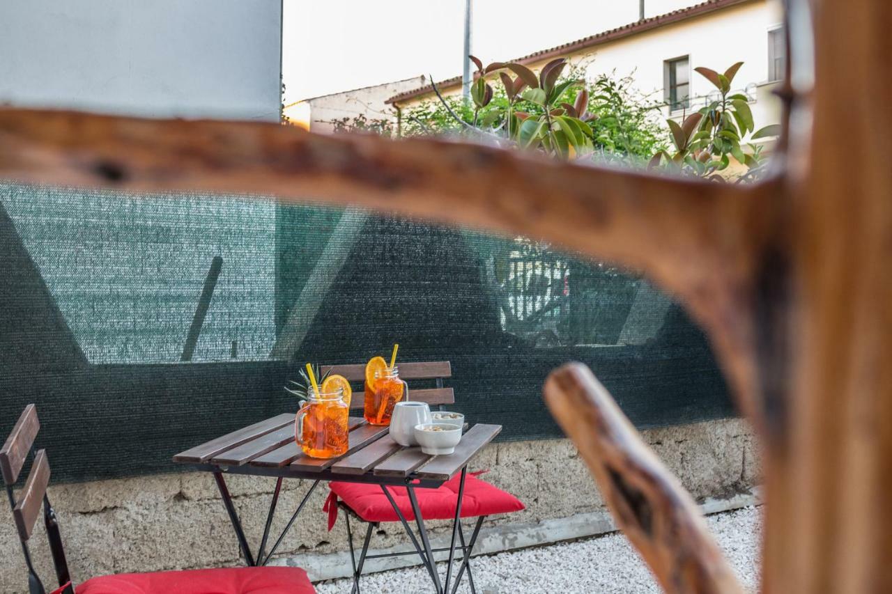 Maricciolu Suites And Apartments ออลเบีย ภายนอก รูปภาพ